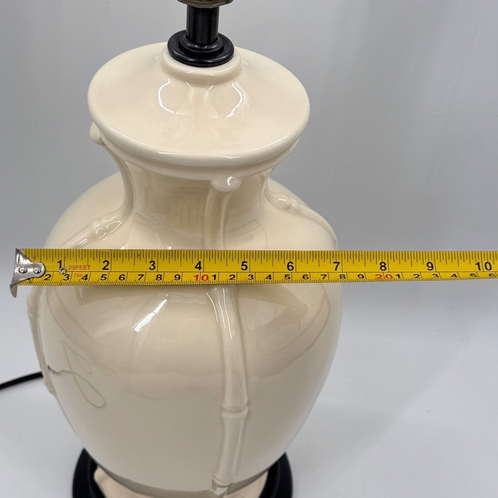 Vintage Chinoiserie Faux Bamboo Ceramic Urn Table Lamp - Picture 8 of 11